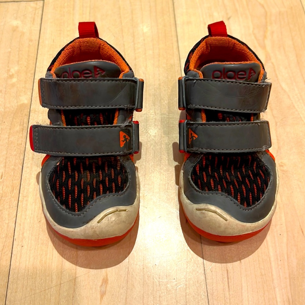 Plane Ty Velcro Shoes